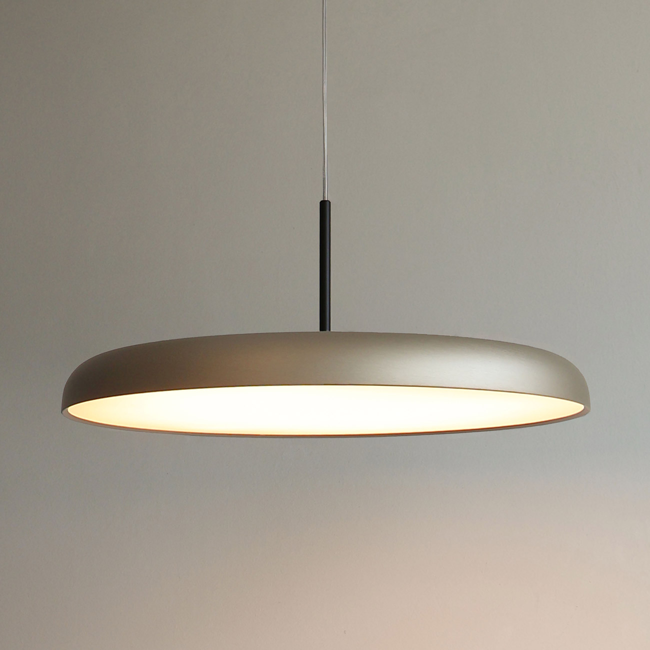 ZERO suspension lamp by Lumen Center Italia