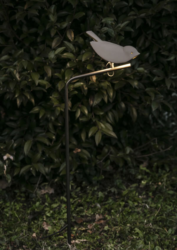 1273 Chirp Garden light by Toscot